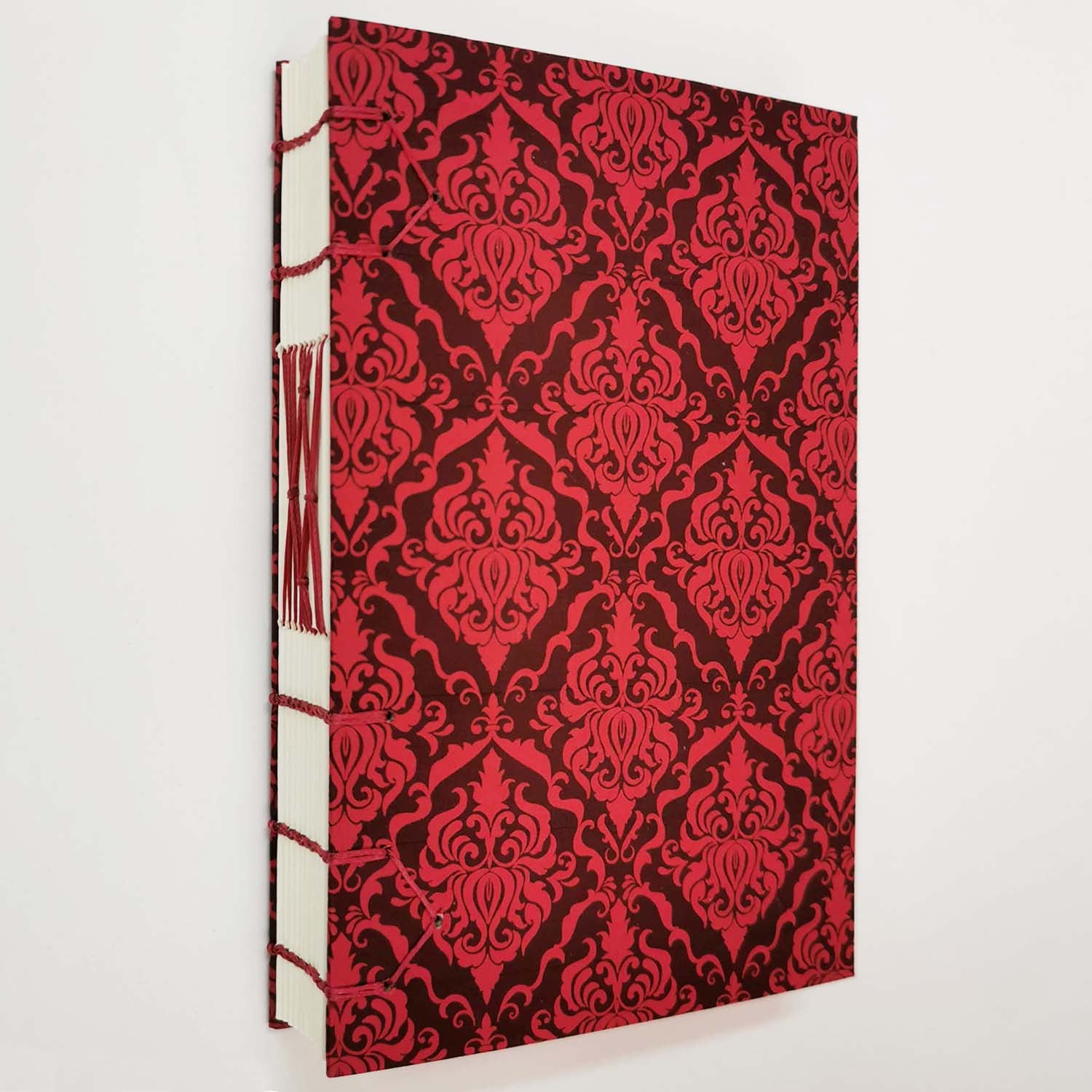 Premium Χειροποίητo Σημειωματάριo σε κασετίνα - Black Flower damansk on red