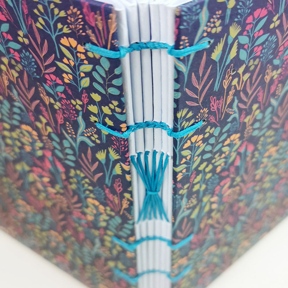 Χειροποίητo Σημειωματάριo με Βυζαντινή Βιβλιοδεσία - Night Meadow