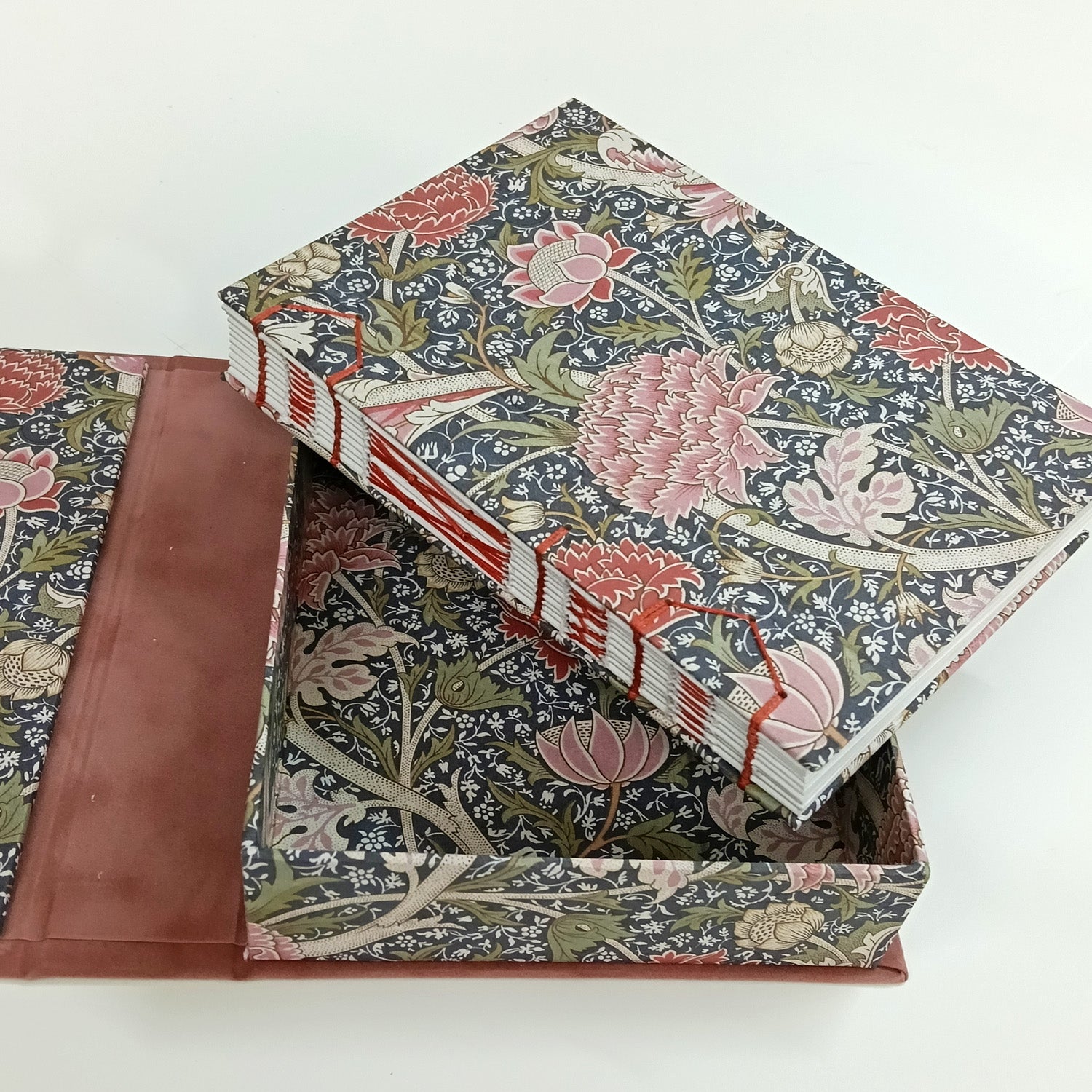 Premium Χειροποίητo Σημειωματάριo σε κασετίνα - Cray