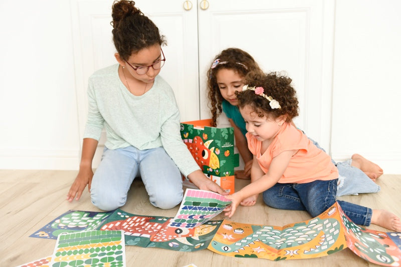 Large Mosaic with 520 stickers – Dinosaurs
