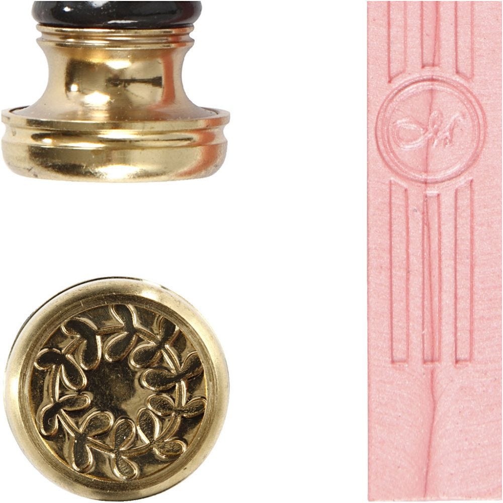 Pink Voulokeri with a wreath stamp